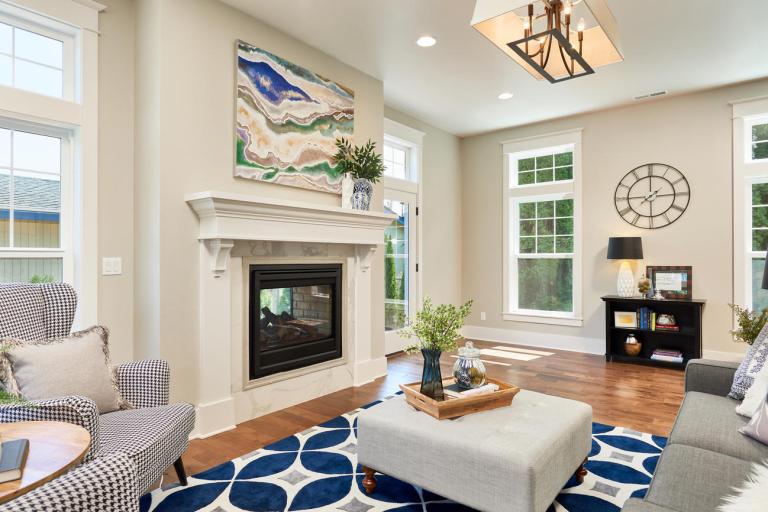 photo_30136017-1300x866