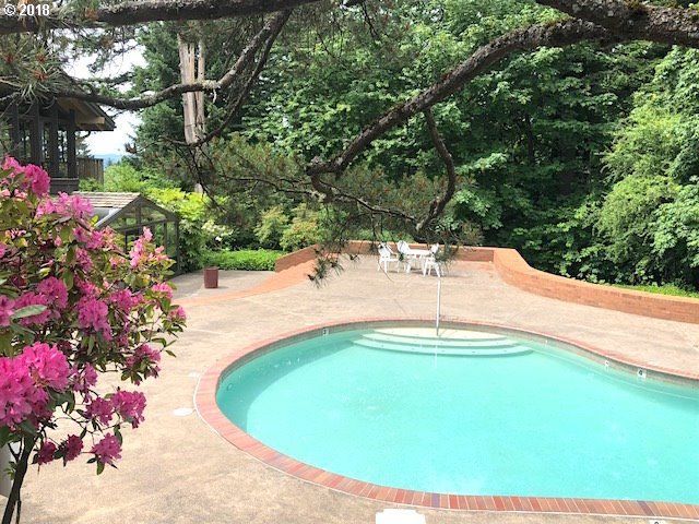 pool condo for sale portland oregon susie hunt moran realtor