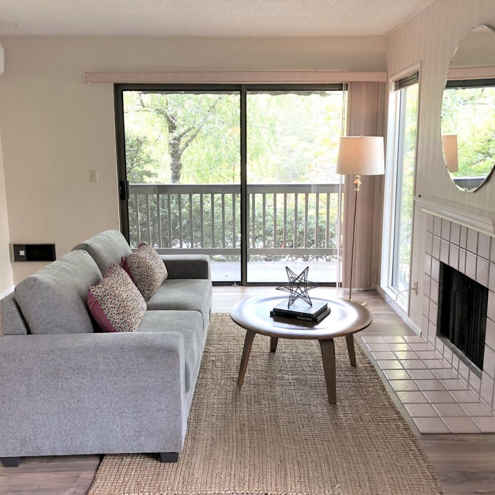 Living room condo fireplace for sale Portland Oregon realtor