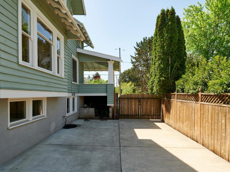 4419 SE Gladstone St Portland-030-10-Back Yard-MLS_Size