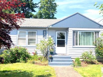 House exterior home for sale in Montavilla southeast Portland