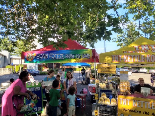 Hawthorne Farmers MArket stand