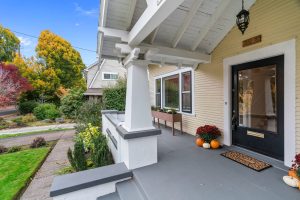 Front porch Craftsman home in NE Portland