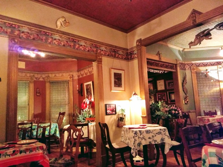 Interior of Kuhn Pic's Bahn Thai Portland Oregon