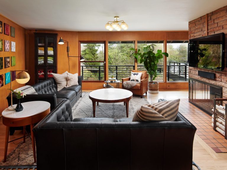 121 NW 48th Ave Portland OR-print-014-045-Living Room-4200x3151-300dpi