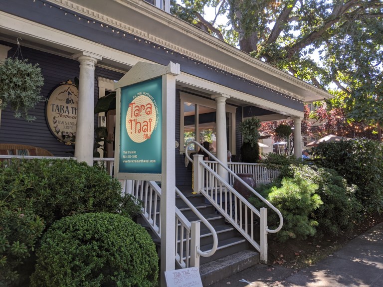 Tara Thai